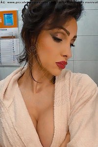 Foto selfie trans escort Regina Audrey  Italiana Monza 3889520308