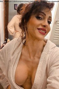 Foto selfie trans escort Regina Audrey  Italiana Monza 3889520308