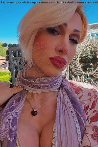 Foto selfie trans escort Regina Audrey  Italiana Monza 3889831116