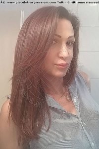 Foto selfie trans escort Caroline Trevisan Reggio Emilia 3209529966