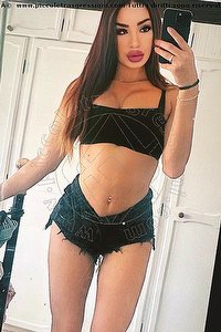 Foto selfie trans escort Ludovica Romana Ancona 3512487782