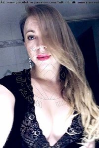 Foto selfie trans escort Miss Pekin Cremona 3925807446