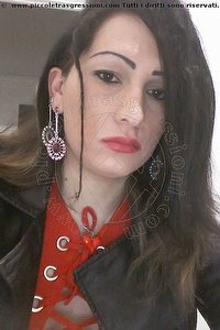 Foto selfie trans escort Stefany Anaconda Lecco 3287082604