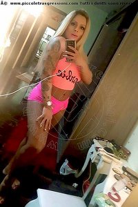 Foto selfie trans Thayla Santos Pornostar Brasiliana Bologna 3533051287