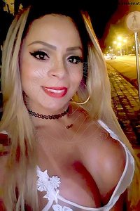 Foto selfie trans escort Thayla Santos Pornostar Brasiliana Milano 3533051287