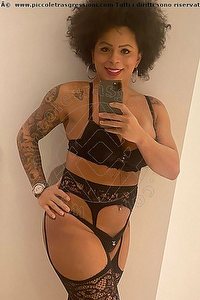 Foto selfie trans escort Thayla Santos Pornostar Brasiliana Genova 3533051287