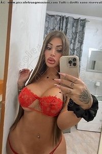 Foto selfie trans escort Monica Smeraldi Salerno 3760747910
