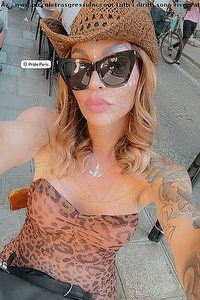Foto selfie trans escort Valeria Treviso 3388718849