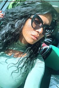 Foto selfie trans escort Vania Cubana Cremona 3401348255