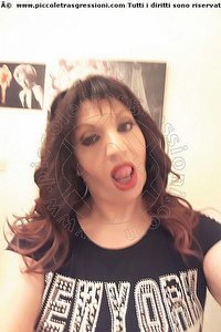 Foto selfie trans escort Laura Torino 3283666861