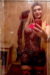Foto selfie trans escort Lola Chic Cagliari 3480474049