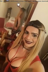 Foto selfie trans escort Lola Chic Cagliari 3480474049