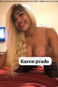 Foto selfie trans Karen Prado Altopascio 3249292100