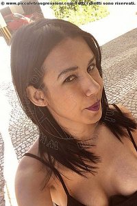 Foto selfie trans Erica Super Bambolina Setúbal 00351920510835