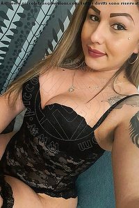 Foto selfie trans escort Rebecca Armani Rimini 3277743338
