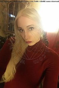 Foto selfie trans escort Ts Melissa Chanel Karlsruhe 004915237152622