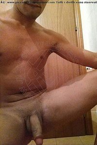 Foto selfie hot boys Raffael Londra 00447716780987