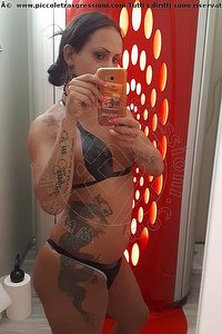 Foto selfie trans escort Cassidy Ferraro Vibo Valentia 3299090136