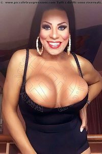 Foto selfie trans Nikita Coin Alba Adriatica 3200413657