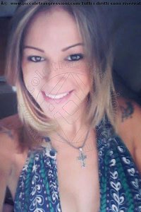 Foto selfie trans escort Dany De Castro Pornostar Vercelli 3930688218