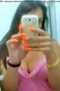 Foto selfie trans escort Valentina Saraiba Avellino 3715212112