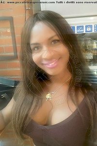 Foto selfie trans Kendra Dior L'aia 0031627162960
