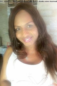 Foto selfie trans Kendra Dior L'aia 0031627162960