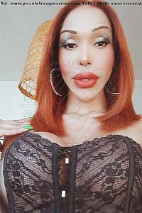 Foto selfie trans Wanessa Armani Civitanova Marche 3518069231