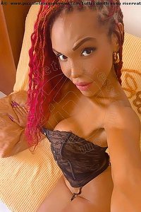 Foto selfie trans Wanessa Armani Cattolica 3518069231
