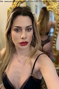 Foto selfie trans Gisele Gatti Osio Sotto 3804787260