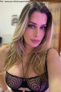 Foto selfie trans Gisele Gatti Osio Sotto 3804787260