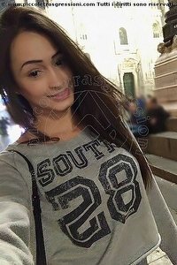 Foto selfie trans escort Gaby Brasiliana Parigi 0033758172468