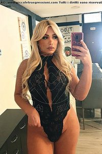 Foto selfie trans Micaella Vayper Napoli 3773752431