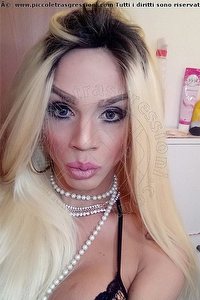 Foto selfie trans Priscilla Pornostar Chiavari 3894721753