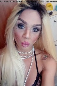 Foto selfie trans Priscilla Pornostar Chiavari 3894721753