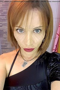 Foto selfie trans escort Carolina Sensuale Hannover 004915211982751