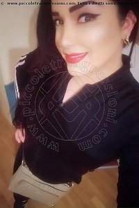 Foto selfie trans escort Cristina Ancona 3804926793