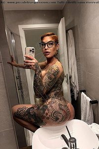 Foto selfie trans escort Luna Marks Pornostar Trento 3343717752