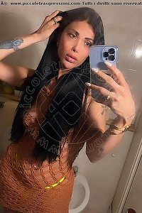 Foto selfie trans escort Graziella Farias Alessandria 3515874125