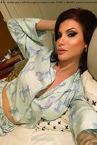 Foto selfie trans Victoria Carvalho Pornostar Torino 3509493549