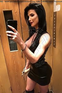 Foto selfie trans escort Victoria Carvalho Pornostar Torino 3509493549