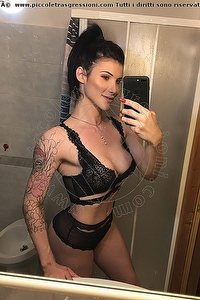 Foto selfie trans escort Victoria Carvalho Pornostar Torino 3509493549