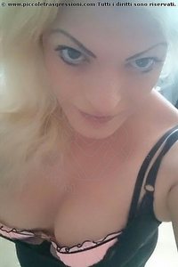 Foto selfie trans escort Patryzia Ludwigsburg 004915228028613