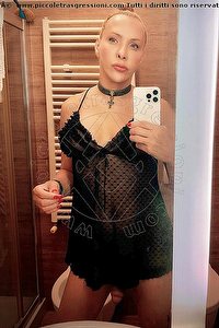 Foto selfie hot trans Angel  Xxxl Helsinki 00358449426769