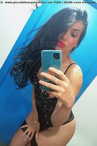 Foto selfie trans Adriana Azi Roma 3271234633
