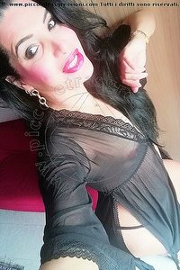 Foto selfie trans escort Adriana  Azi Roma 3271234633