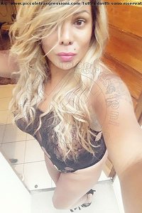 Foto selfie trans Carolina Hot Cuneo 3278147101