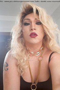 Foto selfie trans Lady B Riccione 3408317576