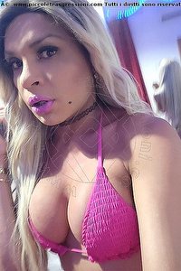 Foto selfie trans escort Sexy Erica Pisa 3509917381