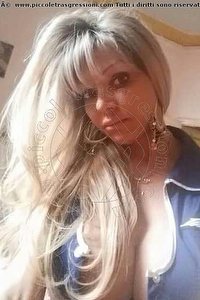 Foto selfie trans Sharon De Blanc Firenze 3345251521